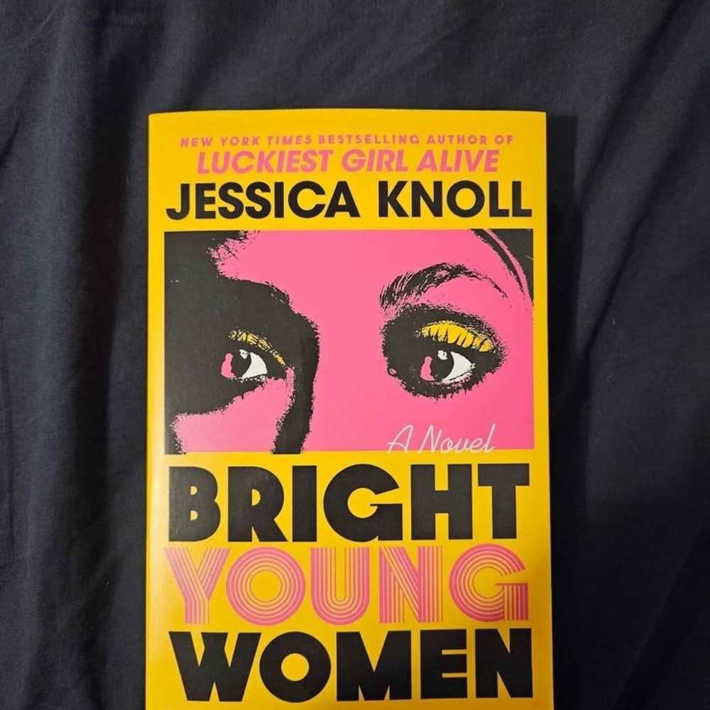 Bright Young Women ✨️3 For $30✨️